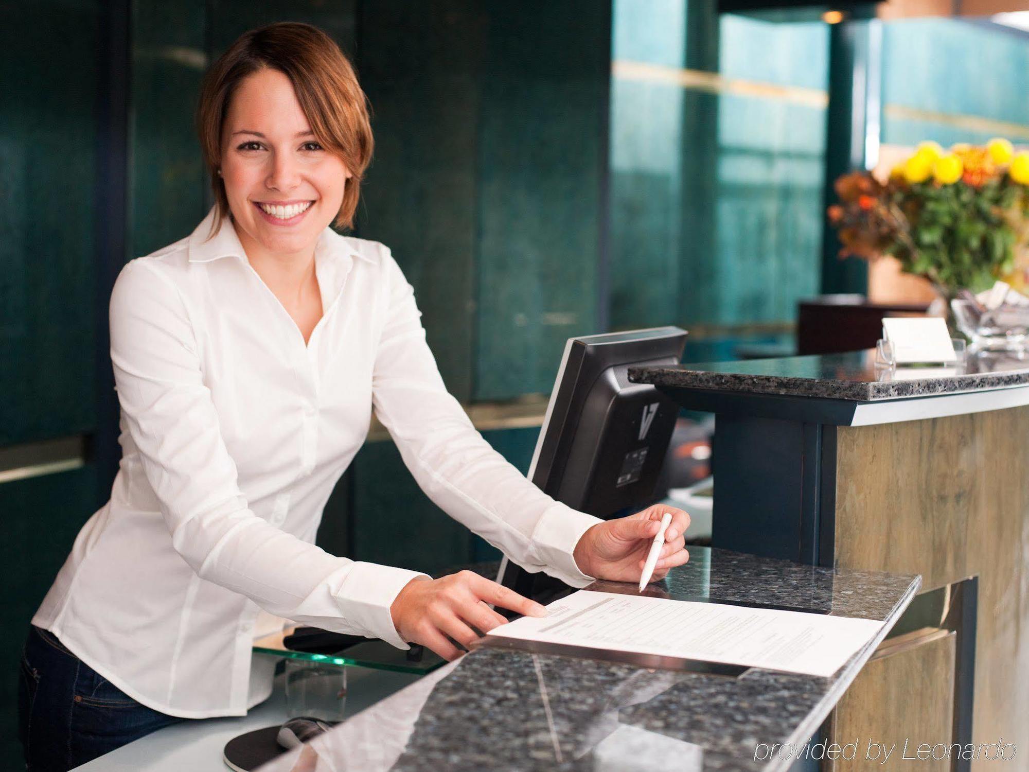 Das Carls Hotel Dusseldorf Ngoại thất bức ảnh